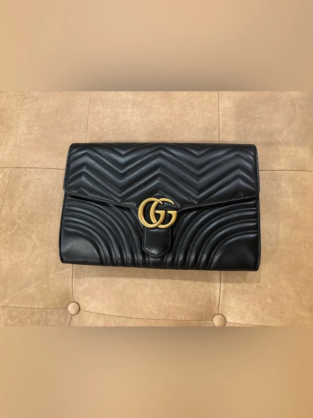 Gucci Black Quilted Leather Large Clutch with Gold GG Chain Strap Attachment